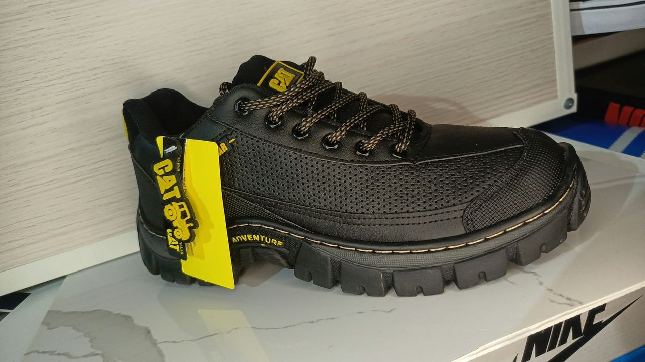Zapatilla de seguridad Caterpillar Adventure