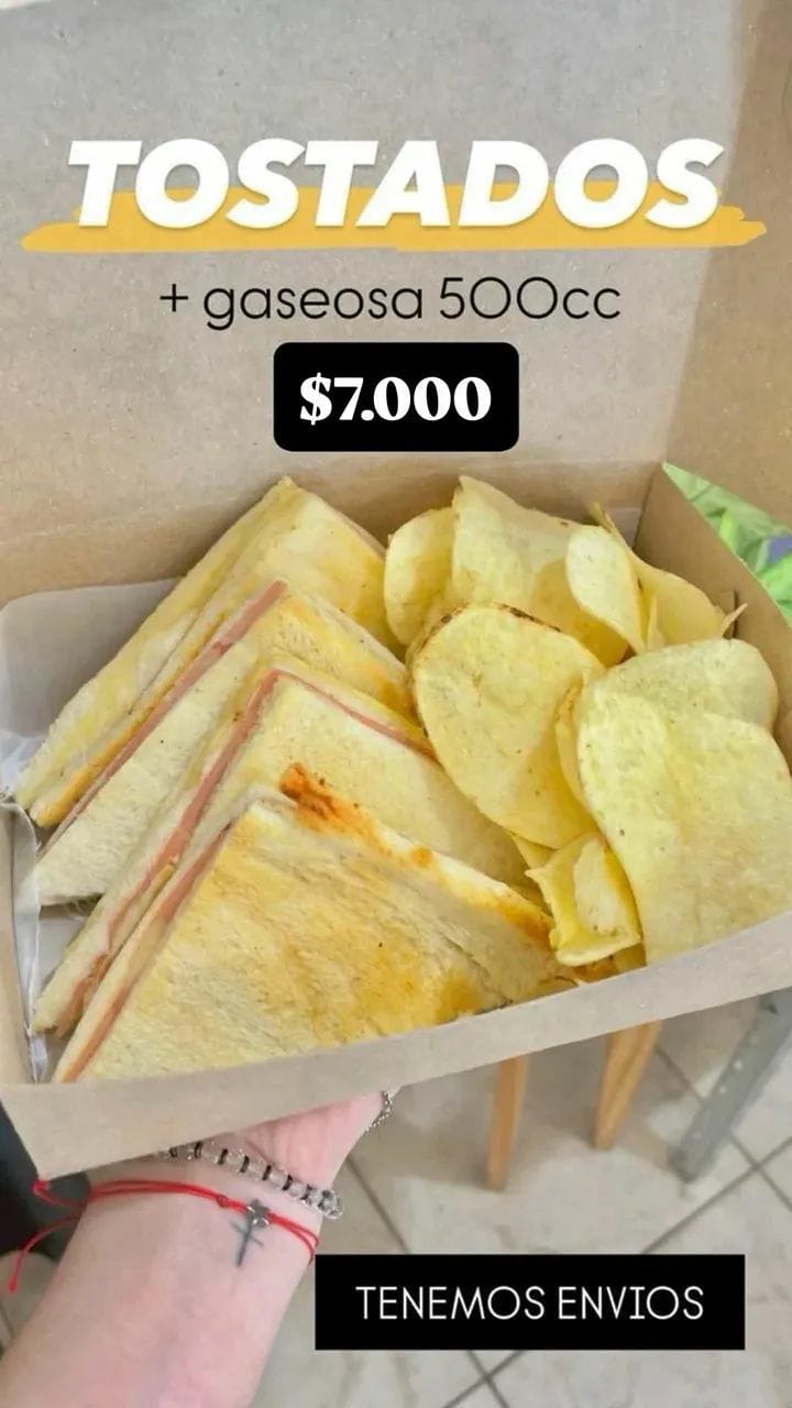 Tostados con gaseosa