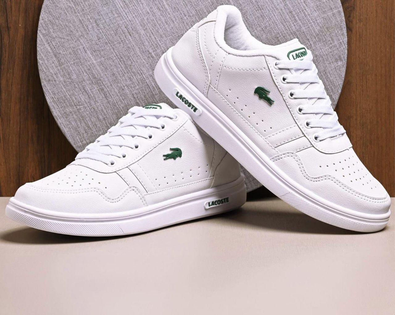 Zapatillas Lacoste blancas