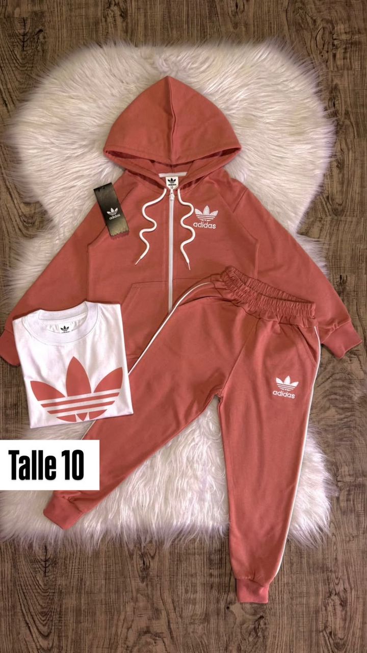 Conjunto Adidas rosa y camiseta blanca