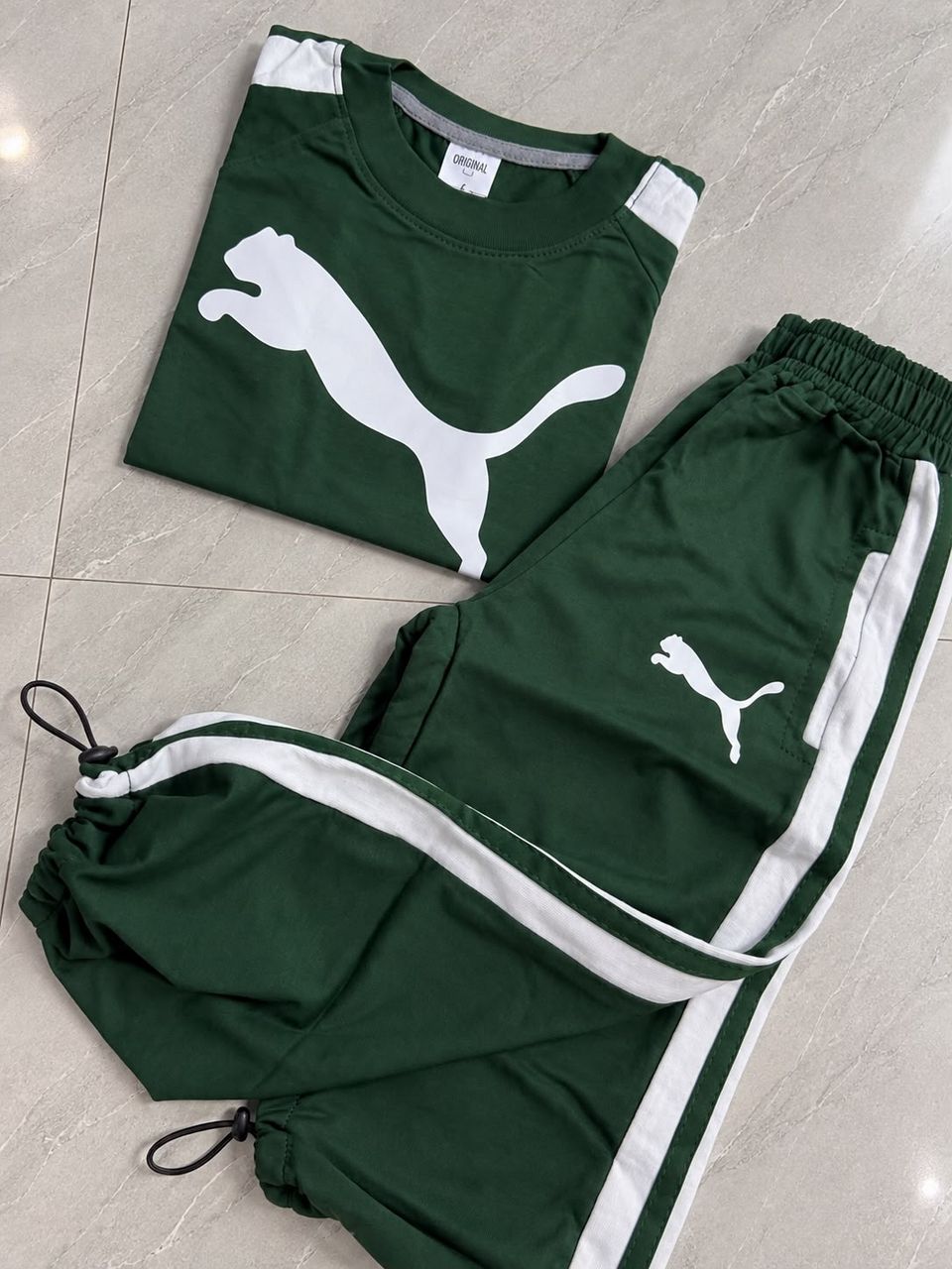 Del 6 al 16 en verde y negro