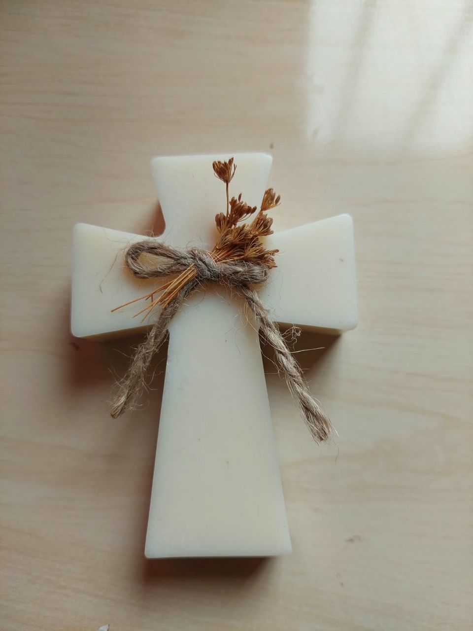 cruz de jabón decorativa