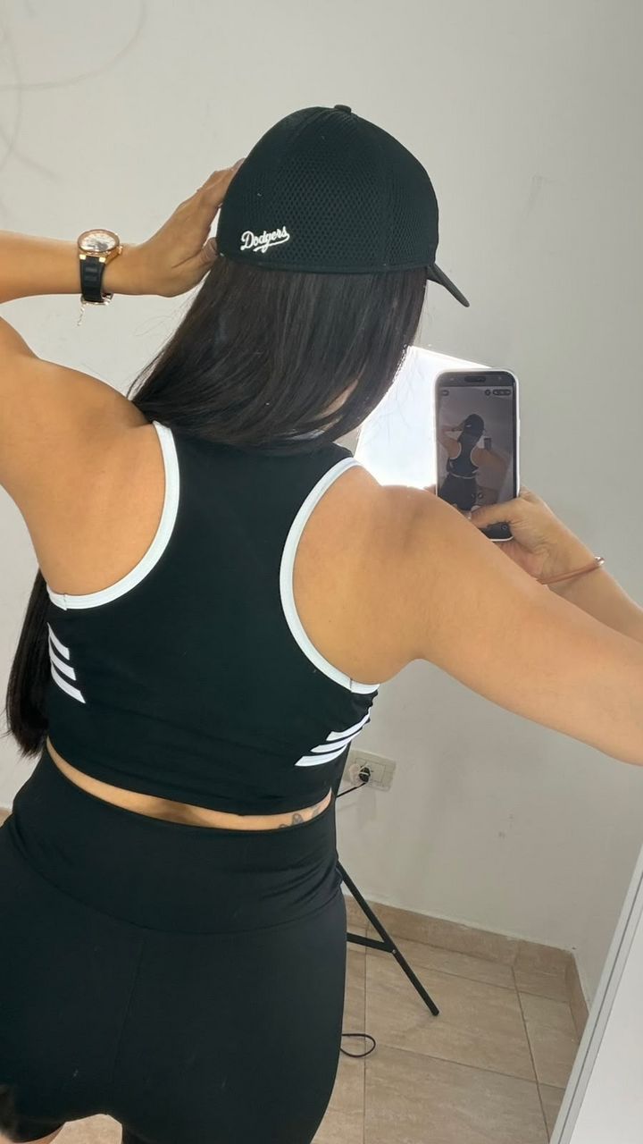 Ropa deportiva Adidas